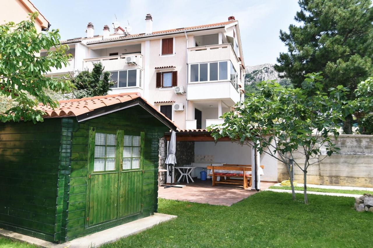 Apartments Luni Baška Exterior foto