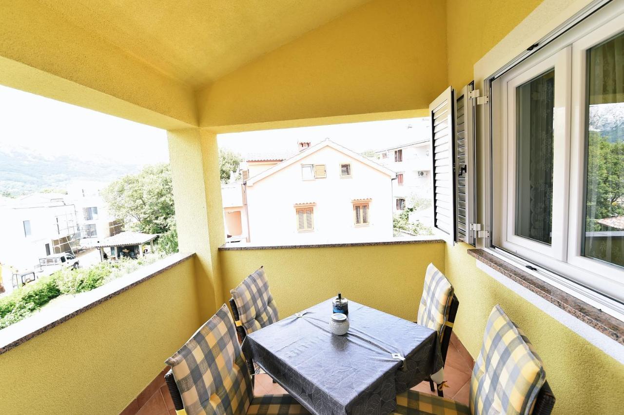 Apartments Luni Baška Exterior foto